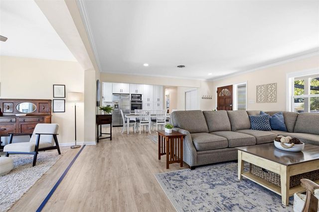 1218 TAYLOR AVE, Dunedin, FL 34698