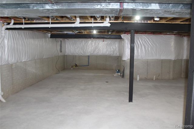 50315 Arcadia Drive, Macomb, MI 48042