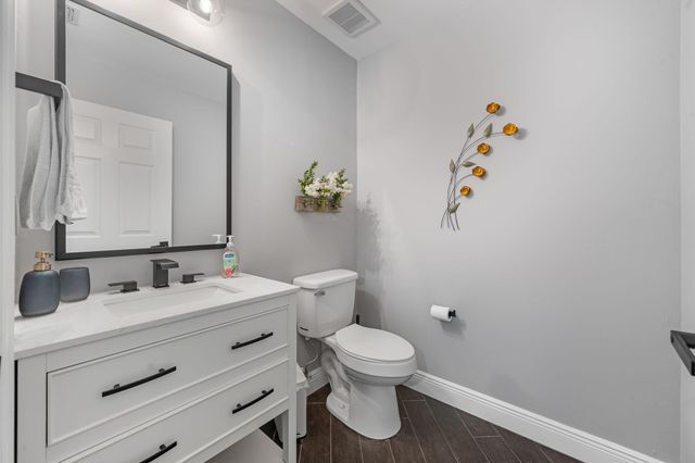 11771 St Andrews Place Apt 101, Wellington, FL 33414