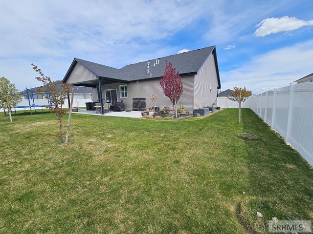 665 Hollow Drive, Idaho Falls, ID 83401