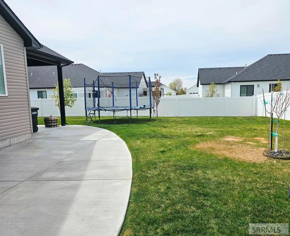 665 Hollow Drive, Idaho Falls, ID 83401