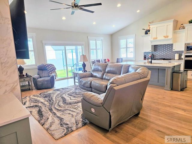665 Hollow Drive, Idaho Falls, ID 83401