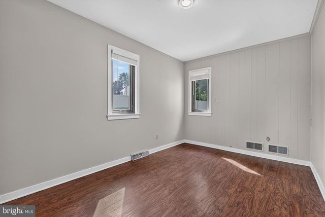 60 COUNTRY CT, Landisville, PA 17538