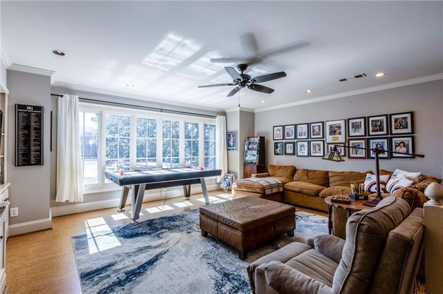 2968 Rivermeade NW Drive, Atlanta, GA 30327