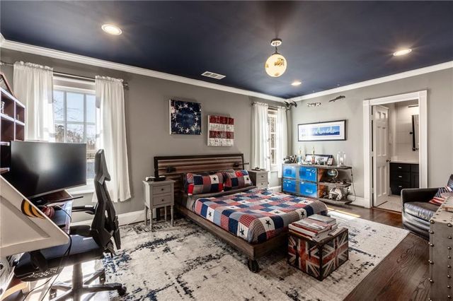 2968 Rivermeade NW Drive, Atlanta, GA 30327