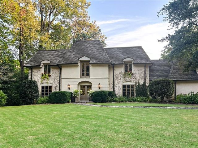 2968 Rivermeade NW Drive, Atlanta, GA 30327