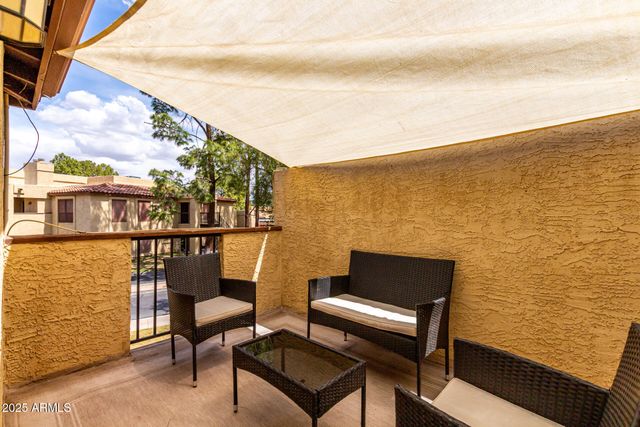 8214 N 21ST Drive A208, Phoenix, AZ 85021