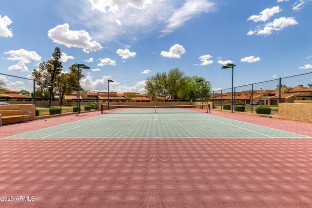 8214 N 21ST Drive A208, Phoenix, AZ 85021