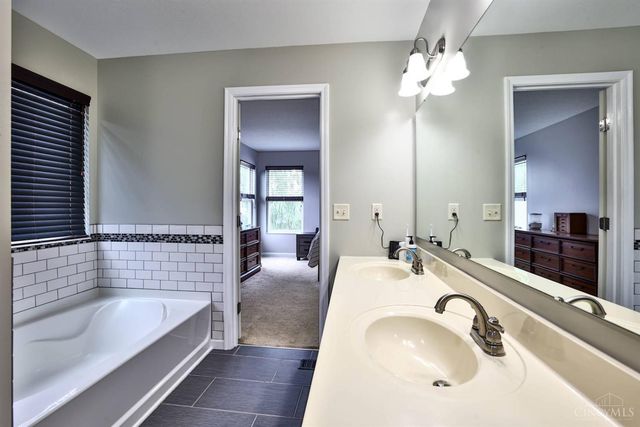 1539 Sefton Drive, Harrison, OH 45030