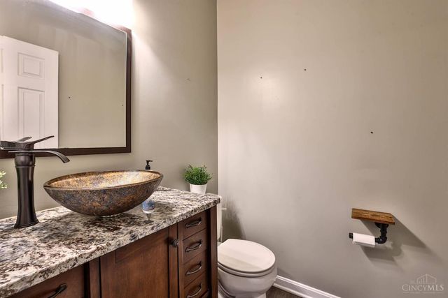 1539 Sefton Drive, Harrison, OH 45030