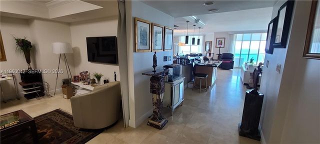 20201 E Country Club Dr 2303, Aventura, FL 33180