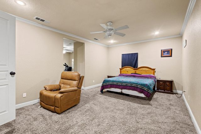 1905 Agnew Street, Bonham, TX 75418