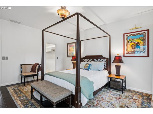 599 WIMBLEDON Ct, Eugene, OR 97401