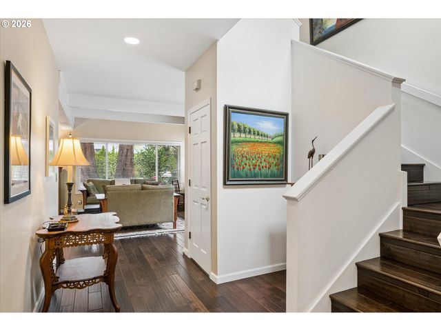 599 WIMBLEDON Ct, Eugene, OR 97401