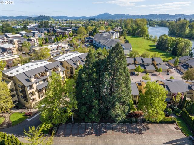 599 WIMBLEDON Ct, Eugene, OR 97401