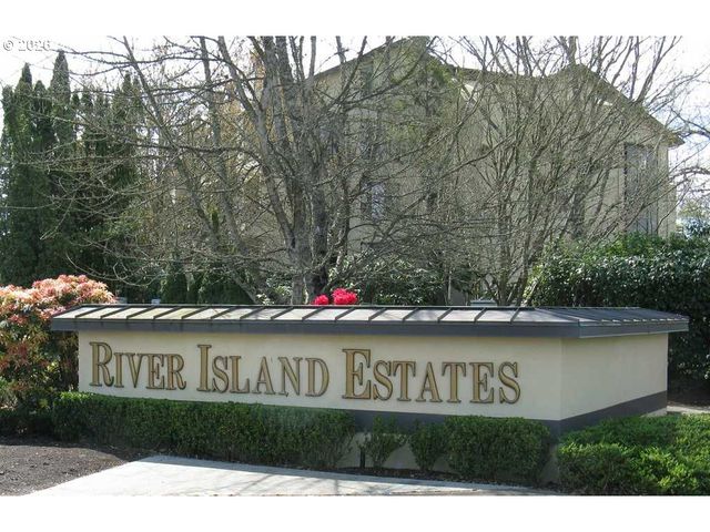 599 WIMBLEDON Ct, Eugene, OR 97401