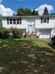 258 Ridgewood Road, Greece, NY 14626