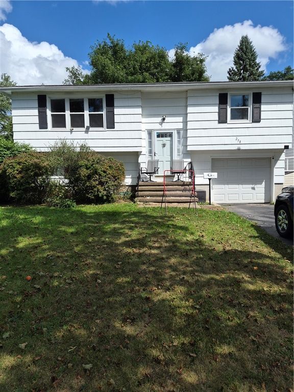 258 Ridgewood Road, Greece, NY 14626