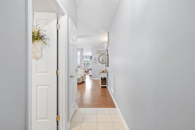 2736 Mill Wood Cove, Lexington, KY 40511
