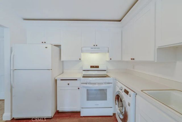 300 Cagney 208, Newport Beach, CA 92663