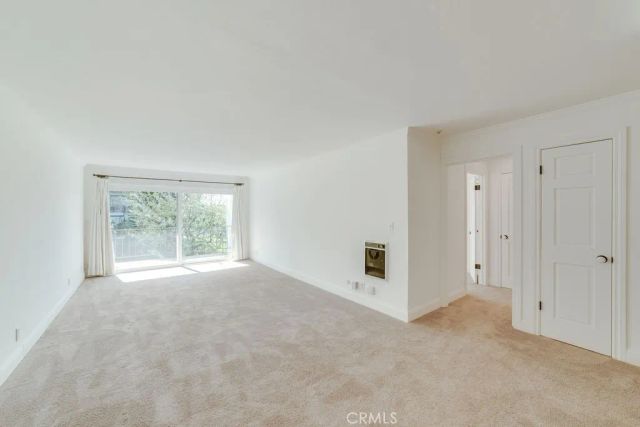 300 Cagney 208, Newport Beach, CA 92663