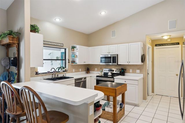 390 SMITH STREET, Oviedo, FL 32765