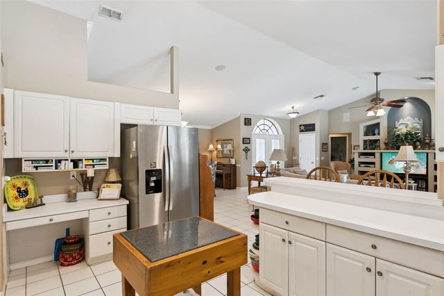 390 SMITH STREET, Oviedo, FL 32765