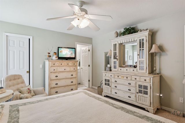390 SMITH STREET, Oviedo, FL 32765