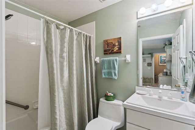 390 SMITH STREET, Oviedo, FL 32765