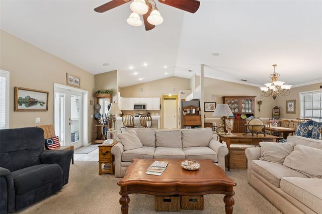 390 SMITH STREET, Oviedo, FL 32765