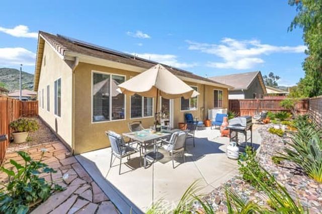 446 Bjorn Court, Hemet, CA 92545