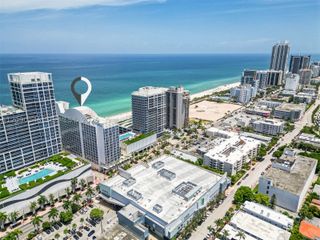 6801 Collins Ave LPH12 (Door LPH01), Miami Beach, FL 33141