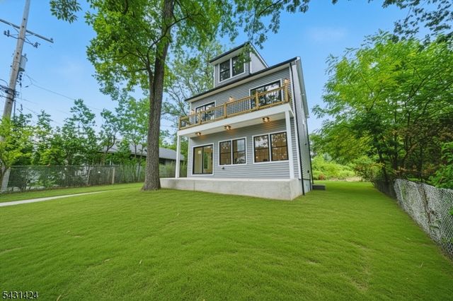 32 Alpine Dr, Jefferson Twp., NJ 07849