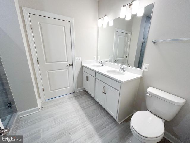404 GRANITE RIDGE DR, Winchester, VA 22603