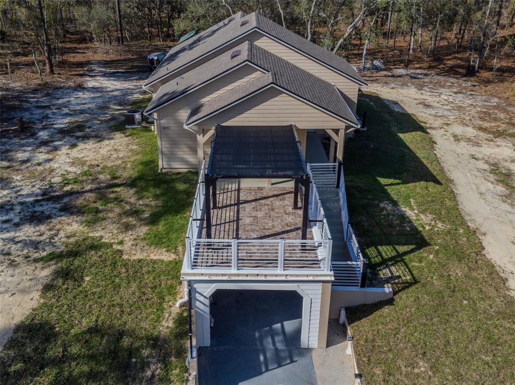 Image 3 of property listing at 12293 SW 89TH STREET, Dunnellon, FL 34432