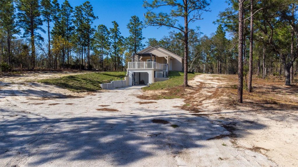 Image 4 of property listing at 12293 SW 89TH STREET, Dunnellon, FL 34432