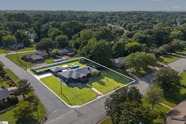 2001 Lindale Road, Anderson, SC 29621