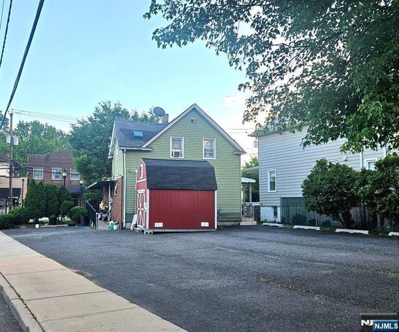 180 Main Street, Little Ferry, NJ 07643