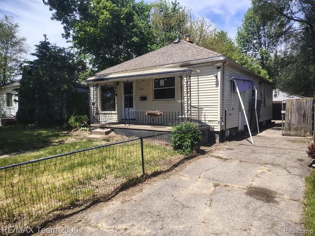 24806 Frisbee Street, Detroit, MI 48219