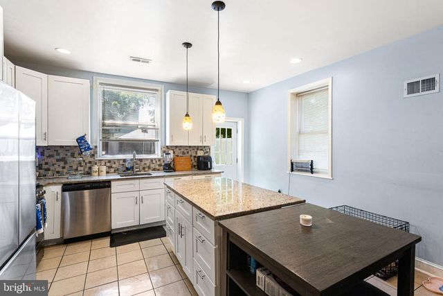 68 N SPRINGFIELD RD, Clifton Heights, PA 19018