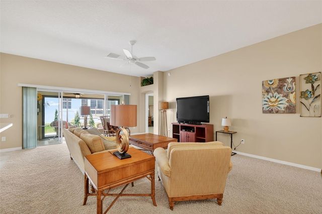 909 VANILLA LEAF PLACE, The Villages, FL 32163