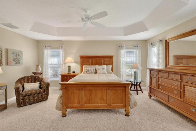 909 VANILLA LEAF PLACE, The Villages, FL 32163