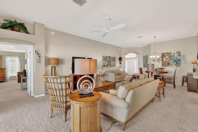 909 VANILLA LEAF PLACE, The Villages, FL 32163