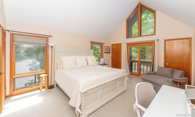 17 Tiger Trail W, Carmel, NY 10512