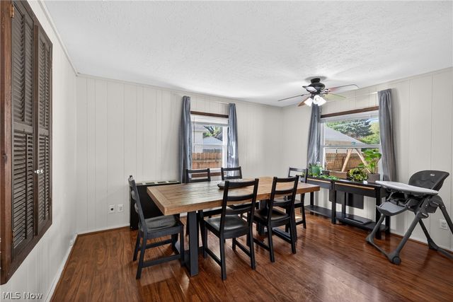 2258 E 290th Street, Wickliffe, OH 44092
