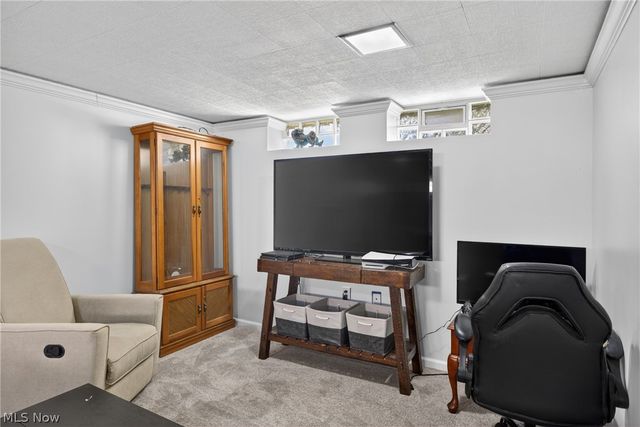 2258 E 290th Street, Wickliffe, OH 44092