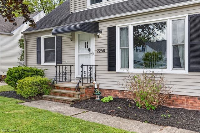 2258 E 290th Street, Wickliffe, OH 44092