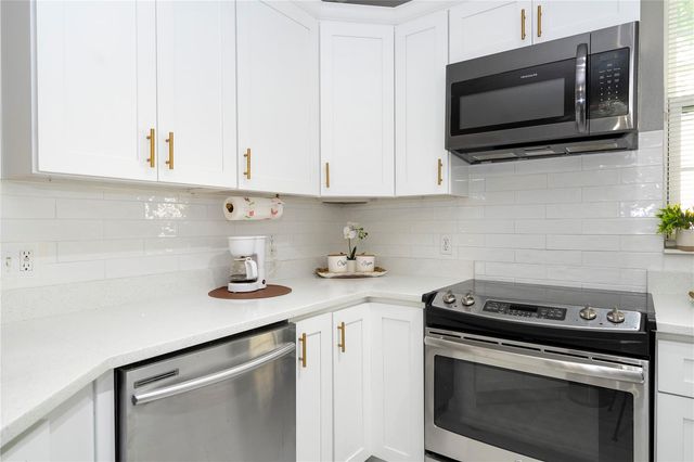 3353 WESTCHESTER SQUARE BOULEVARD 101, Orlando, FL 32835