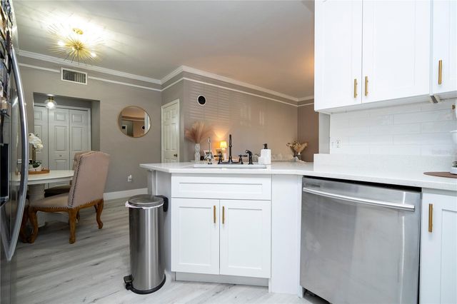 3353 WESTCHESTER SQUARE BOULEVARD 101, Orlando, FL 32835