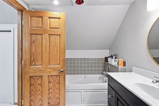 2801 North Lane, Eau Claire, WI 54703